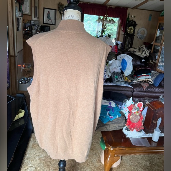 Men’s John W. Nordstrom 100% Cashmere tan half zip sweater vest. - Picture 6 of 16